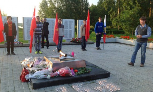 ФОТОРЕПОРТАЖ: В Чепецке почтили память погибших в Великой Отечественной войне