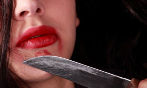 Безработный чепчанин едва не убил сожительницу вилами