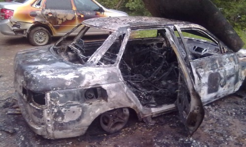 В Чепецке сгорела «десятка»: хозяин считает, что ее подожгли (ФОТО)