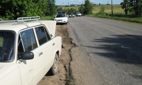 В Кирово-Чепецком районе ВАЗ столкнулся с иномаркой