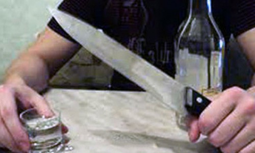 В Кировской области мужчина скончался от ножевого ранения в ягодицу