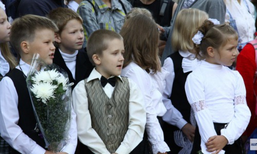 1 сентября: сколько стоит в Кирово-Чепецке собрать первоклассника и выпускника в школу?