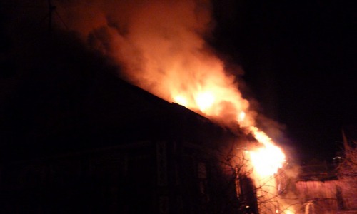 В Кирово-Чепецком районе сгорел сад с баней