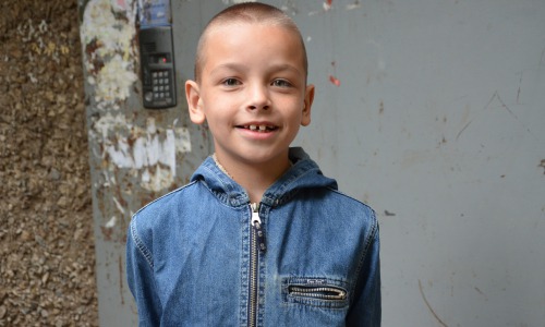 Письмо 11-летнего мальчика из Кирова: «Спасибо соседкам, за то что дают мне поесть»