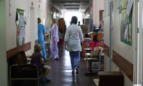 Чепчане хотят, чтобы в больницах стояли кулеры с бесплатной водой и кондиционеры