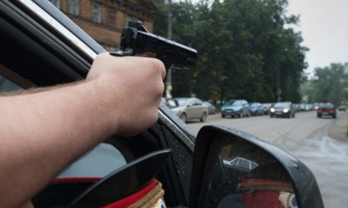 В Кирово-Чепецке пьяного гонщика на "девятке" остановили с помощью стрельбы