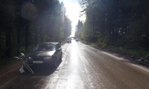 В Кирово-Чепецке «четырнадцая» сбила велосипедиста на дороге к кладбищу