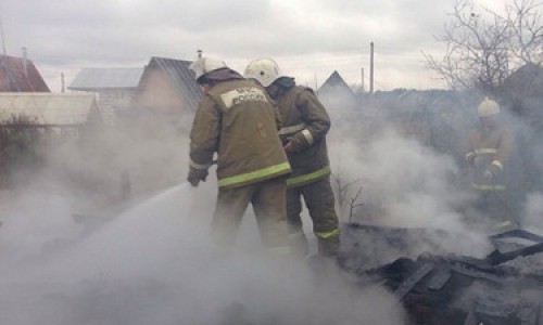 В Кирово-Чепецке в садовом вагончике сгорел мужчина