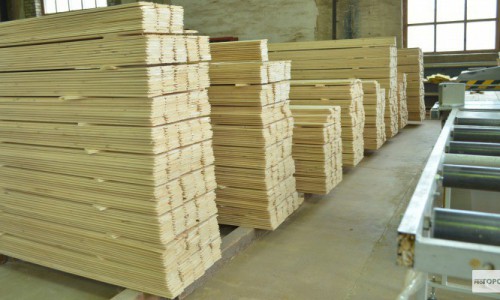 В Кировской области в колонии мужчине отрезало руку станком