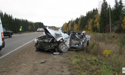 Авария на Победиловском тракте: водитель "Мазды", который въехал в автобус, находится между жизнью и смертью