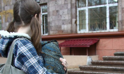 В Омутнинске полуторамесячный малыш умер из-за пневмонии