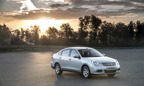 Чиновники областного правительства купят для собственных нужд 10 «Ниссанов» и один «Форд»