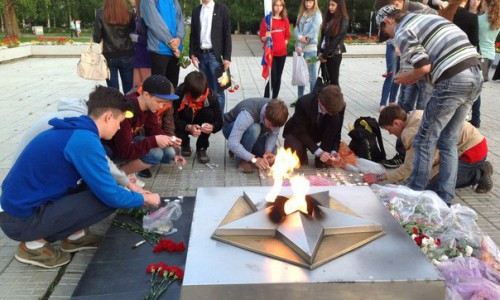 В Кирово-Чепецке зажгут свечу Единства