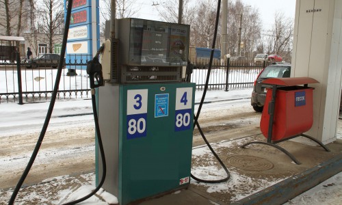 В 2015 году чепчане будут платить за литр бензина на три рубля больше