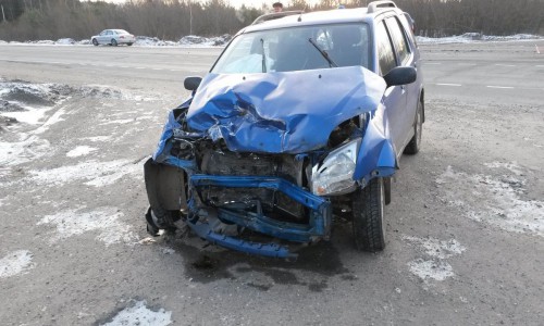 В Кирово-Чепецком районе из-за ошибки автоледи произошло ДТП