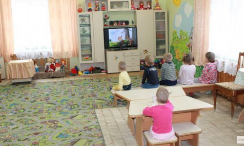 В Яранске воспитатель скрыла от мамы сотрясение мозга у ребенка