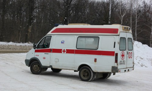 В Кирово-Чепецкой МСЧ из окна выпала женщина: она оставила предсмертную записку