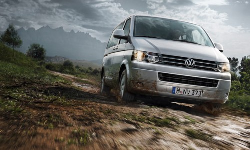 Что делает Volkswagen Caravelle одним из популярных автомобилей?