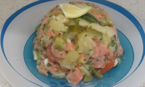 Рецепт дня: салат из семги