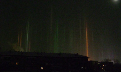 В Кировской области в ночном небе «вырос» световой лес