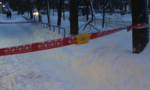 Падение снега в Кирово-Чепецке: в коляске не было ребенка