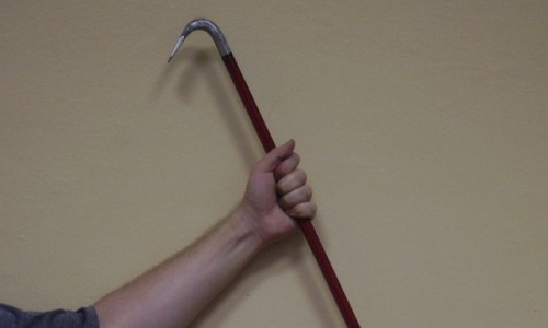 Чепчанин избил своего знакомого монтировкой и украл у него автогенератор