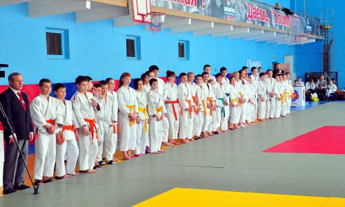 Кирово-Чепецкие спортсмены завоевали 16 медалей на соревнованиях по дзюдо