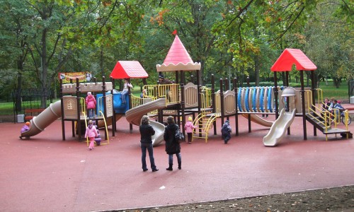 В Кирово-Чепецке построят новую детскую площадку