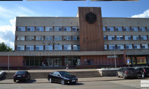 Как и когда будут выбирать нового главу чепецкой администрации?