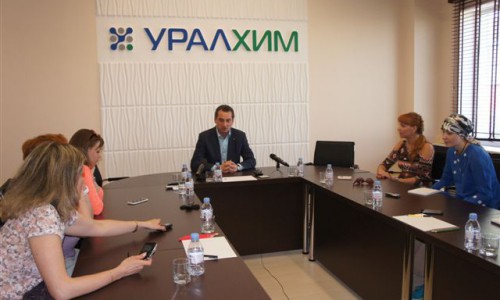 Журналисты региона познакомились с производством «ЗМУ КЧХК»