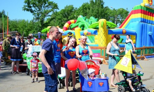 В Кирово-Чепецке прошел парад колясок