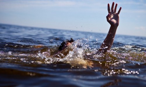 В Кировской области в выходные во время купания утонули четверо человек