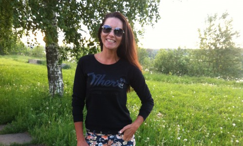 Мода улиц в Кирово-Чепецке: современный образ горожанки