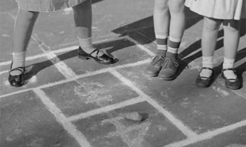 Каникулы: веселые дворовые игры для детей