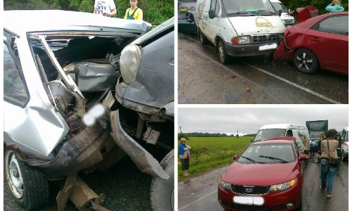 В Кировской области столкнулись шесть автомобилей: трое пострадавших