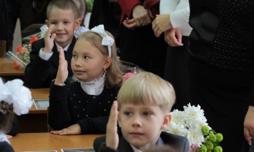 В Кировской области продолжается прием заявлений на зачисление детей в первый класс