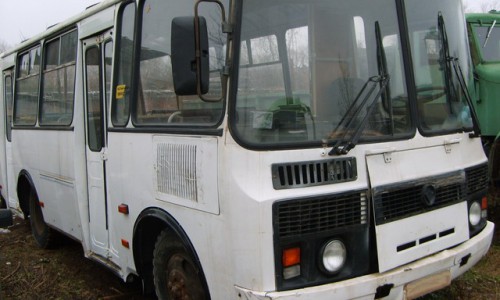 В Кирово-Чепецке возят пассажиров без лицензии и не оформляют на работу официально