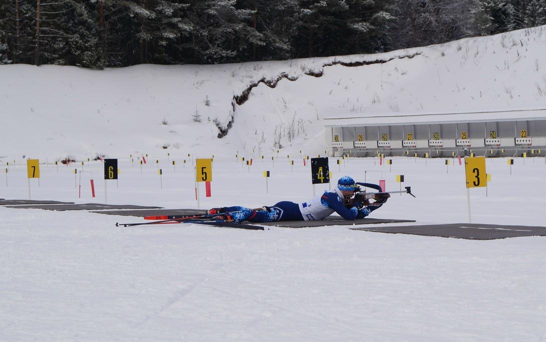 «В «Перекопе» при пустых трибунах проходит чемпионат России по биатлону!»: возмущаются спортсмены из области
