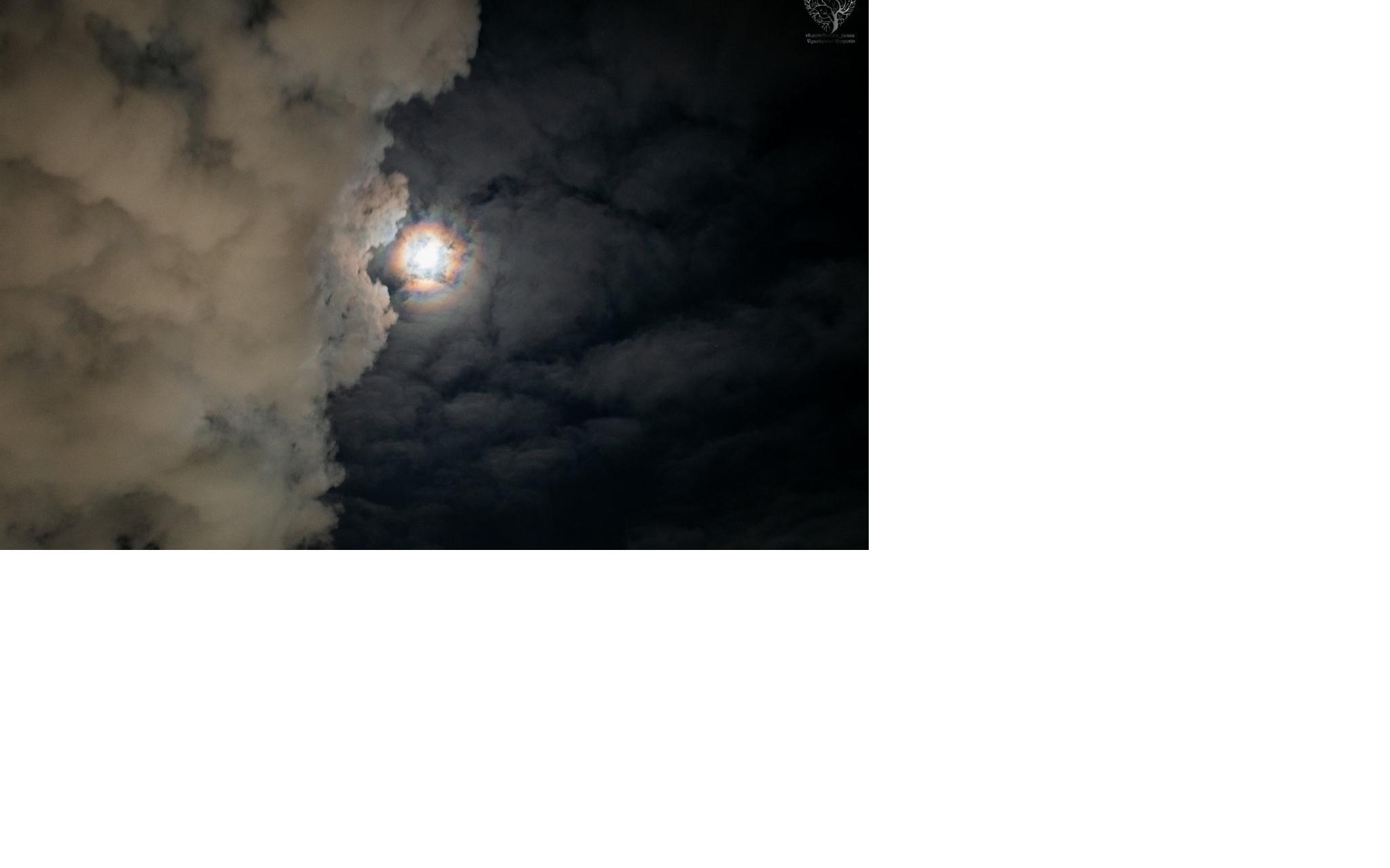 Жители Кировской области запечатлели необычное оптическое явление