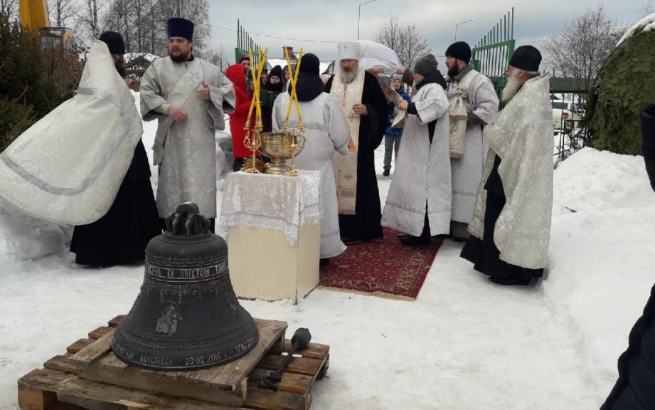 В память о погибшей малышке: активисты рассказали про установку колокола в Троицкой церкви