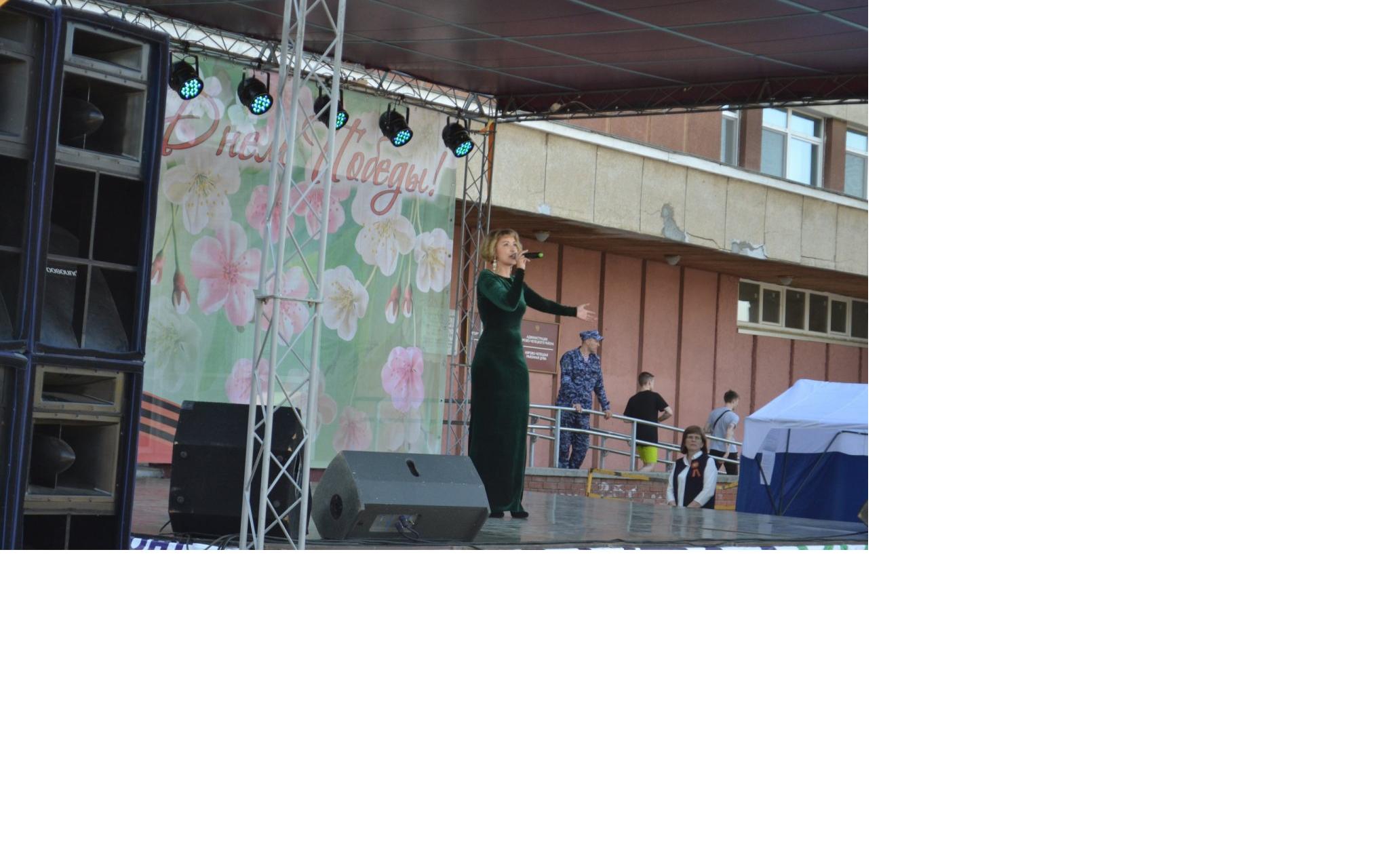 Сцена за 600 тысяч рублей: техник светового оборудования рассказал о ценах на аренду техники