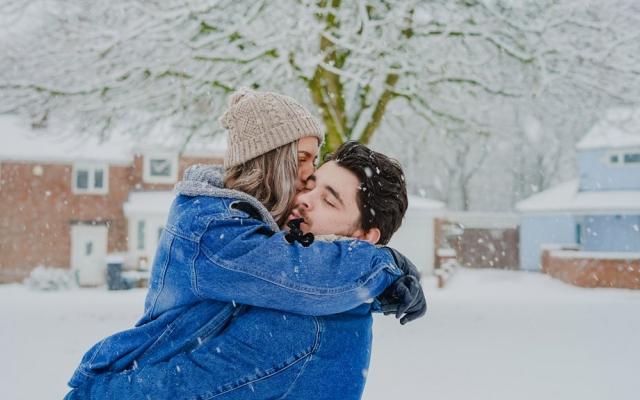 Дев ждет любовь, а Козерогов - работа: гороскоп для всех знаков зодиака на выходные