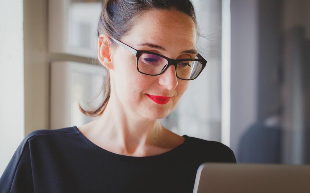 44 года, дети, муж: Кировстат составил портрет типичной женщины из Кировской области