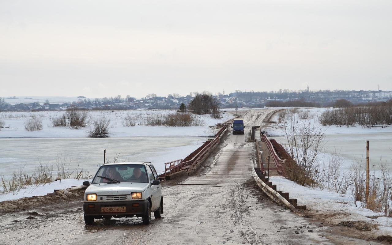 Известно, когда закроют движение по наплавному мосту в микрорайон Каринторф