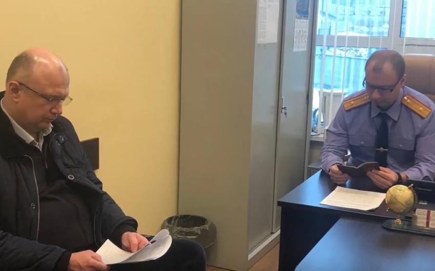 Вице-губернатора Кировской области задержали при получении взятки 3,4 миллиона рублей