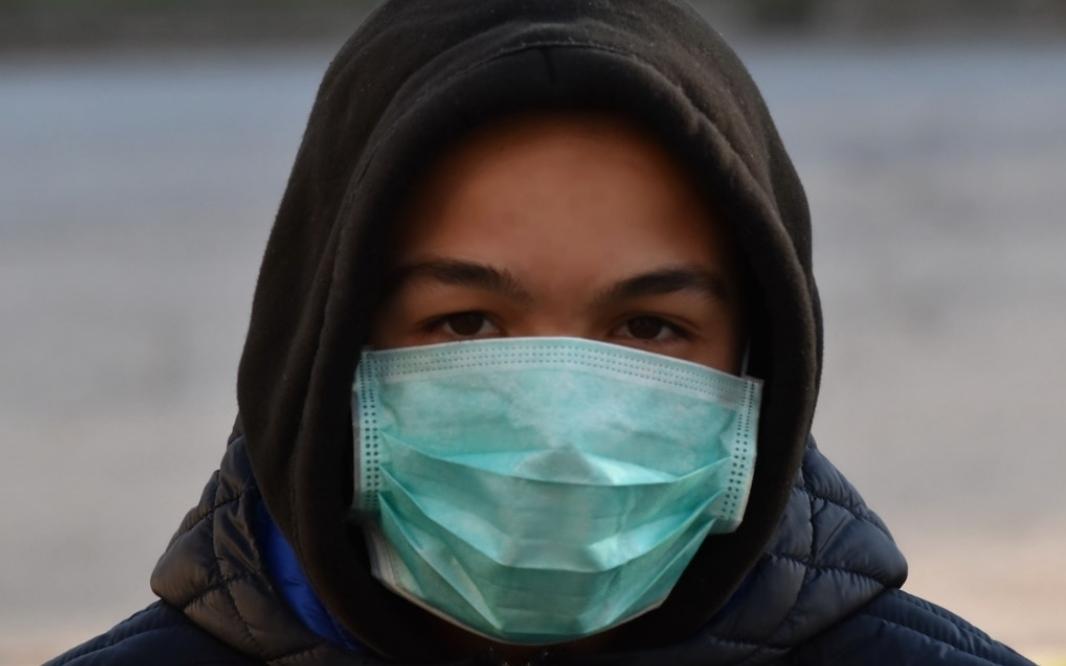 Маски и тесты на коронавирус: в Роспотребнадзоре утвердили новые правила до 2021 года