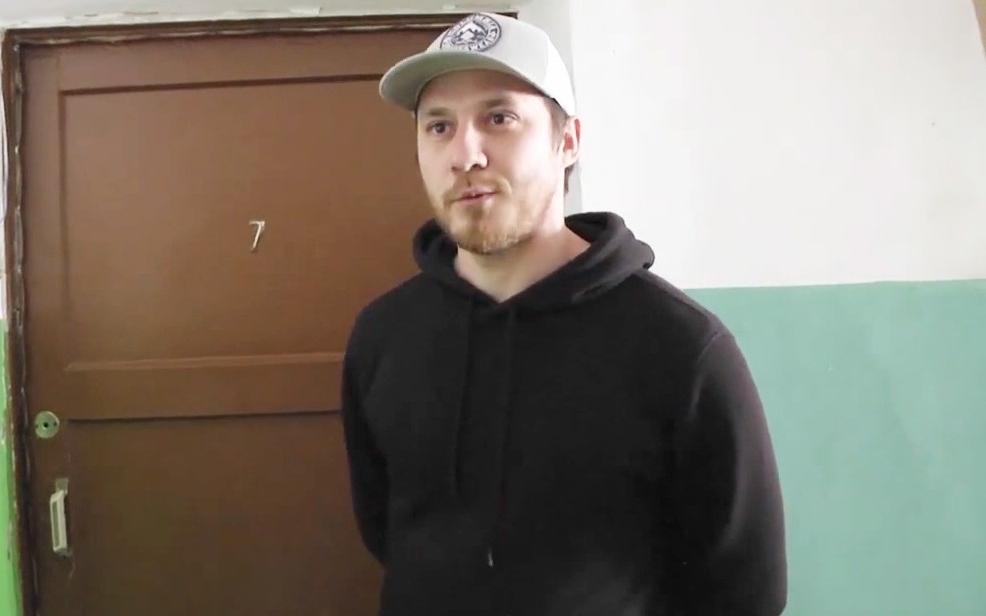 Чепчанин спас из огня двух детей, случайно заметив пожар в жилом доме