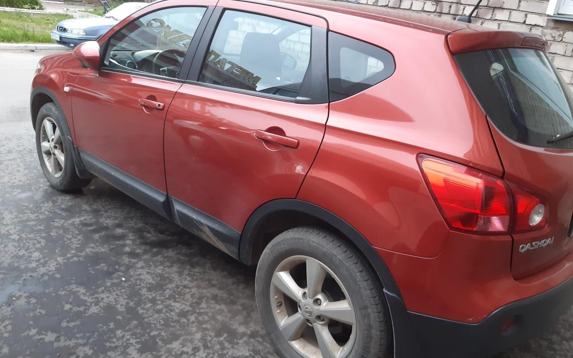 У банкрота из Кирово-Чепецка приставы забрали 3 иномарки