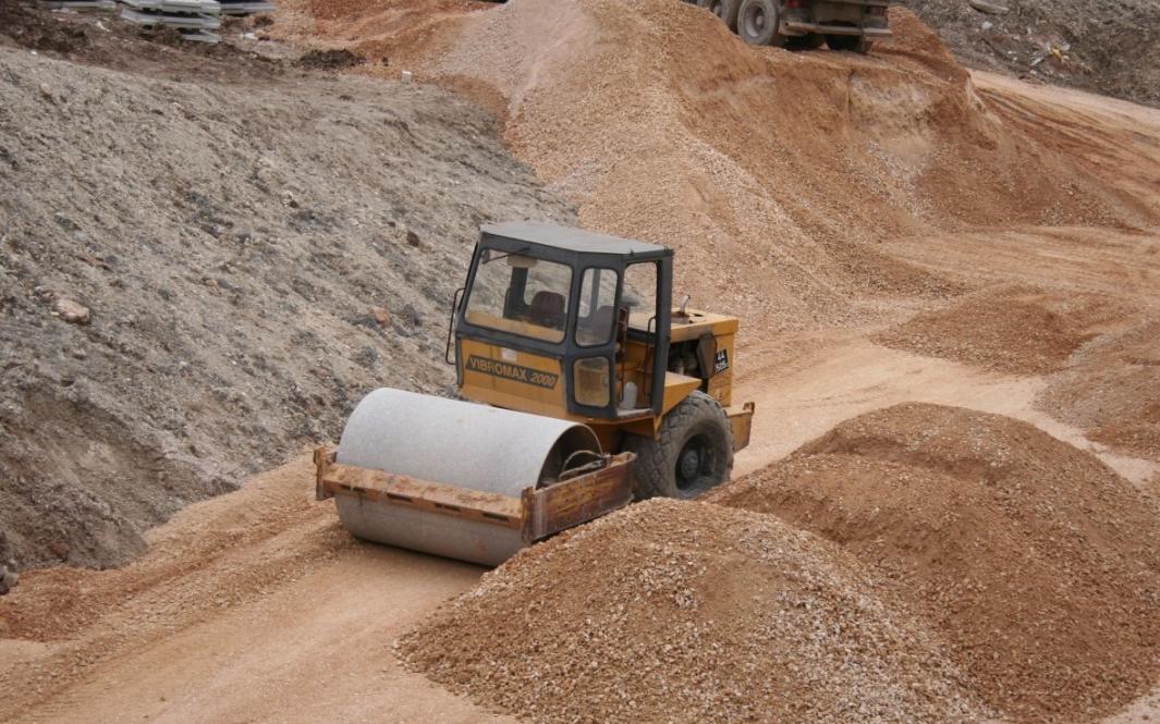 В Кирово-Чепецком районе незаконно вывезли песка на 55 миллионов рублей