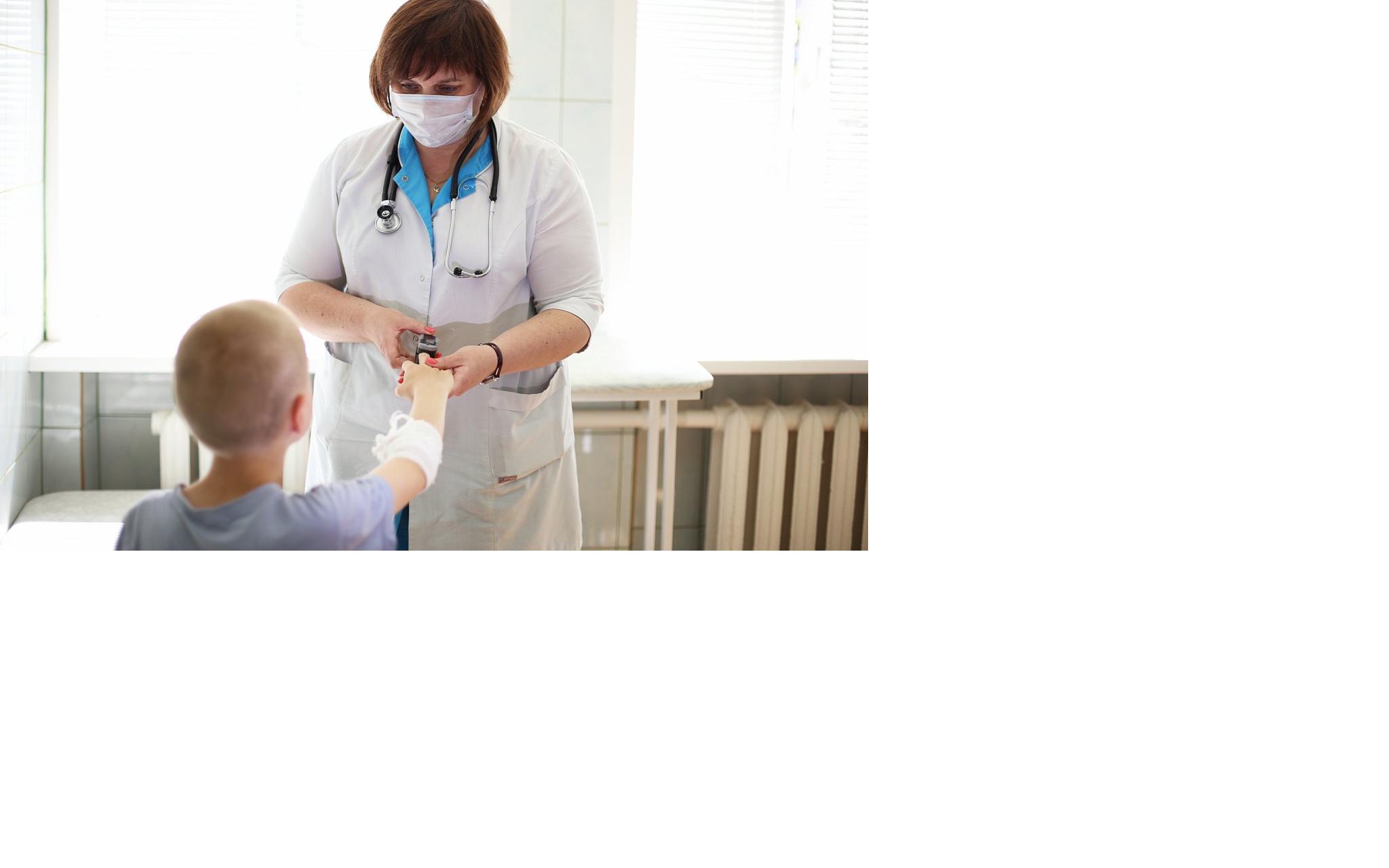 «Родился в рубашке»: медики о спасении чуть не утонувшего в пруду у Фатеево ребенка